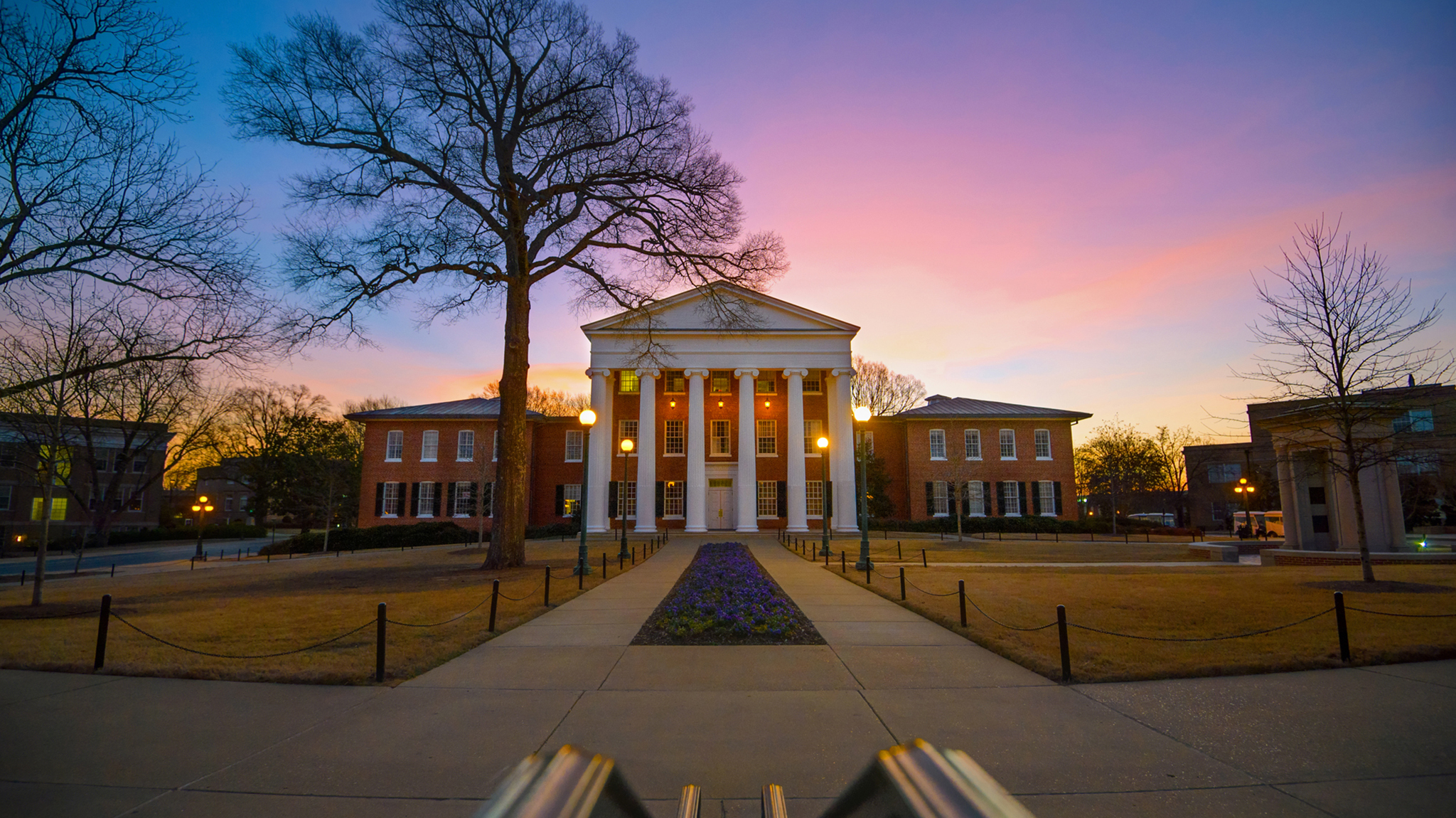 UM Moves Up in Measures of Academic and Research Performance Ole Miss