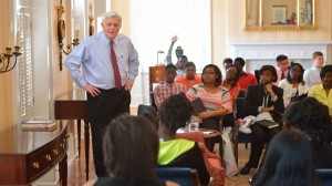 Students from Laurel Junior High in Laurel, MS visit with Chancellor Emeritus Robert Khayat from The University of Mississippi and talk to him about his book "The Education of a Lifetime".  