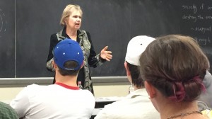 Ole Miss Alumna, Josephine Howard, talks with students during a recent visit to campus.