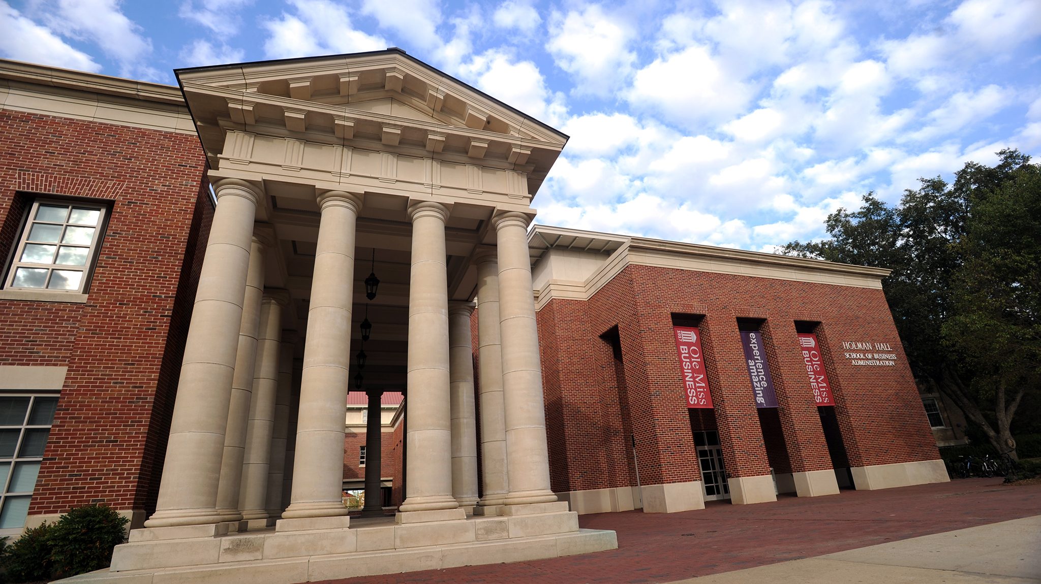 Ole Miss School Of Business Graduation 2025