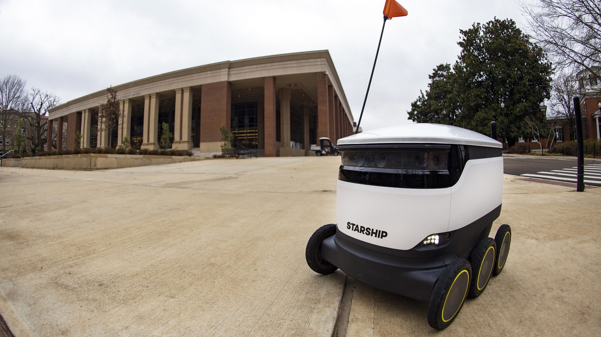 Ole Miss Dining Introduces Delivery Robots - Ole Miss News