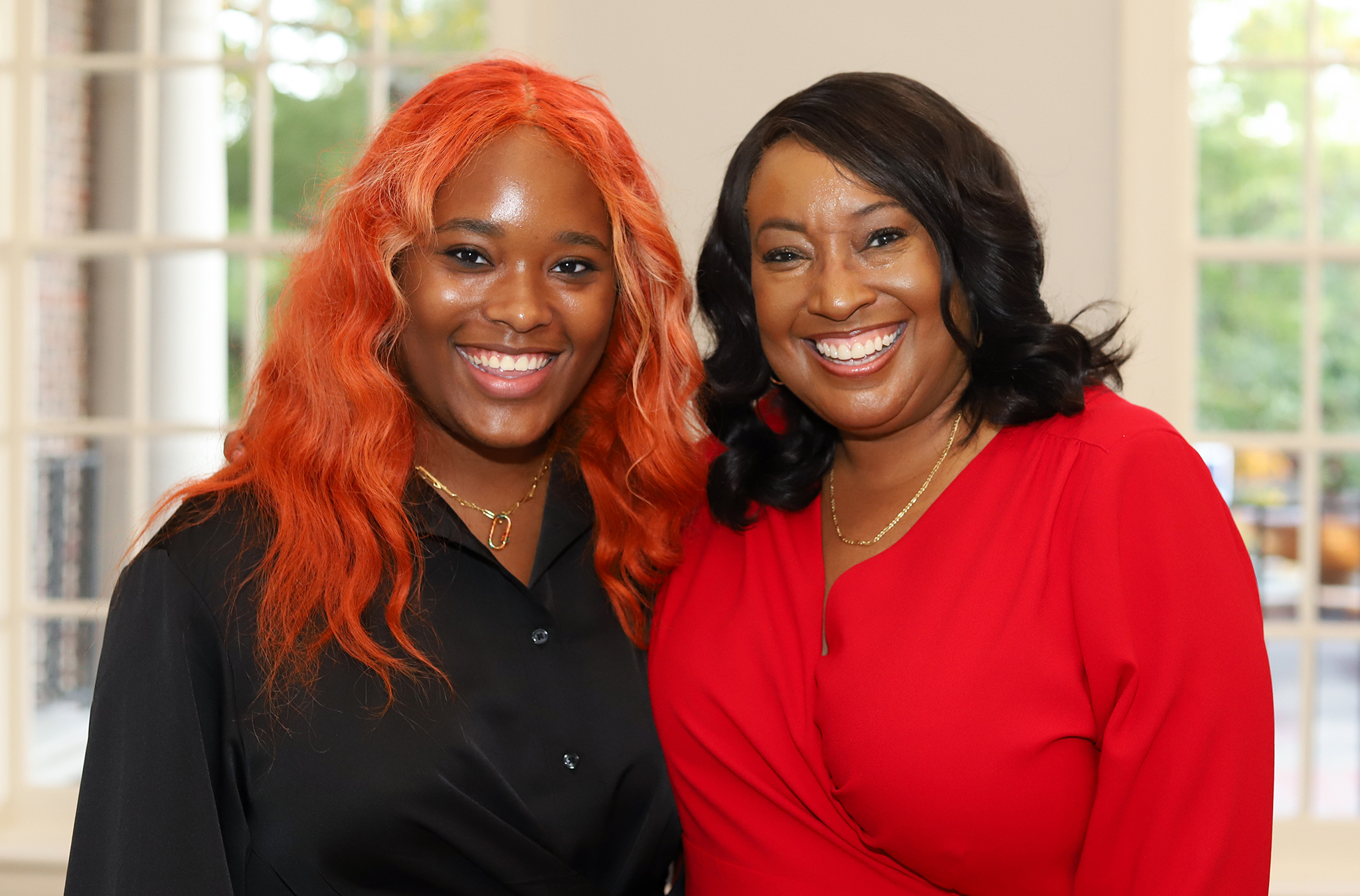 Janelle Minor (left), a sophomore public policy leadership major, spends time with her mother, Ethel Scurlock, dean of the university’s Sally McDonnell Barksdale Honors College. Submitted photo