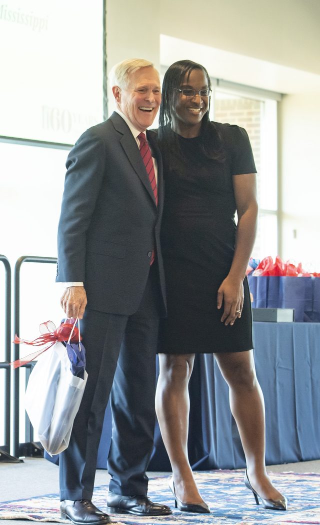 Shawnboda Mead (right), vice chancellor of diversity and community engagement, thanks keynote speaker Ray Mabus, former secretary of the Navy and former Mississippi governor, following the Honoring Diversity Excellence ceremony in the Ole Miss Student Union Ballroom. Photo by Srijita Chattopadhyay/Ole Miss Digital Imaging Services